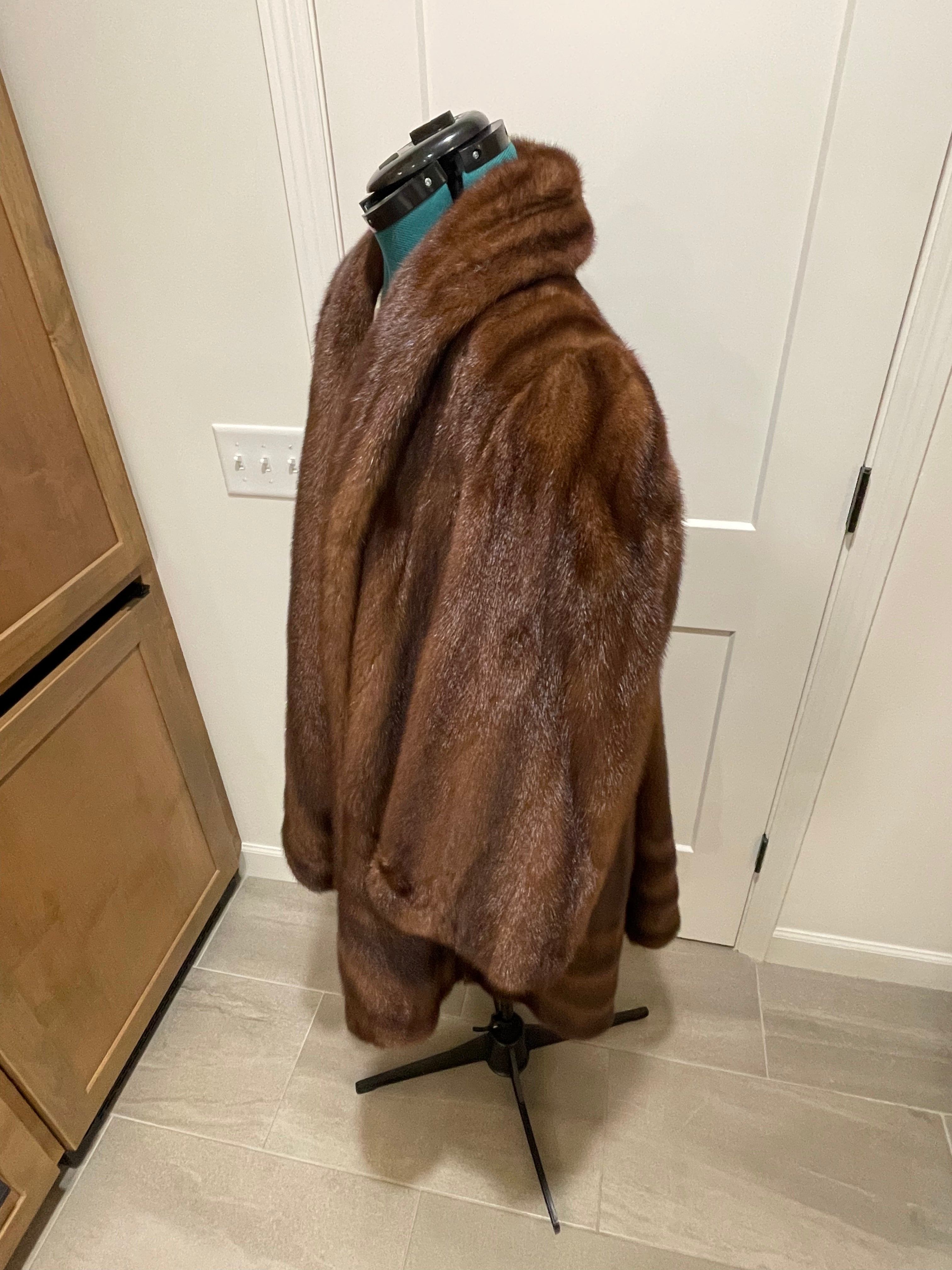 Stunning Lunaraine Mink Stroller Size XXXL to XXXXL