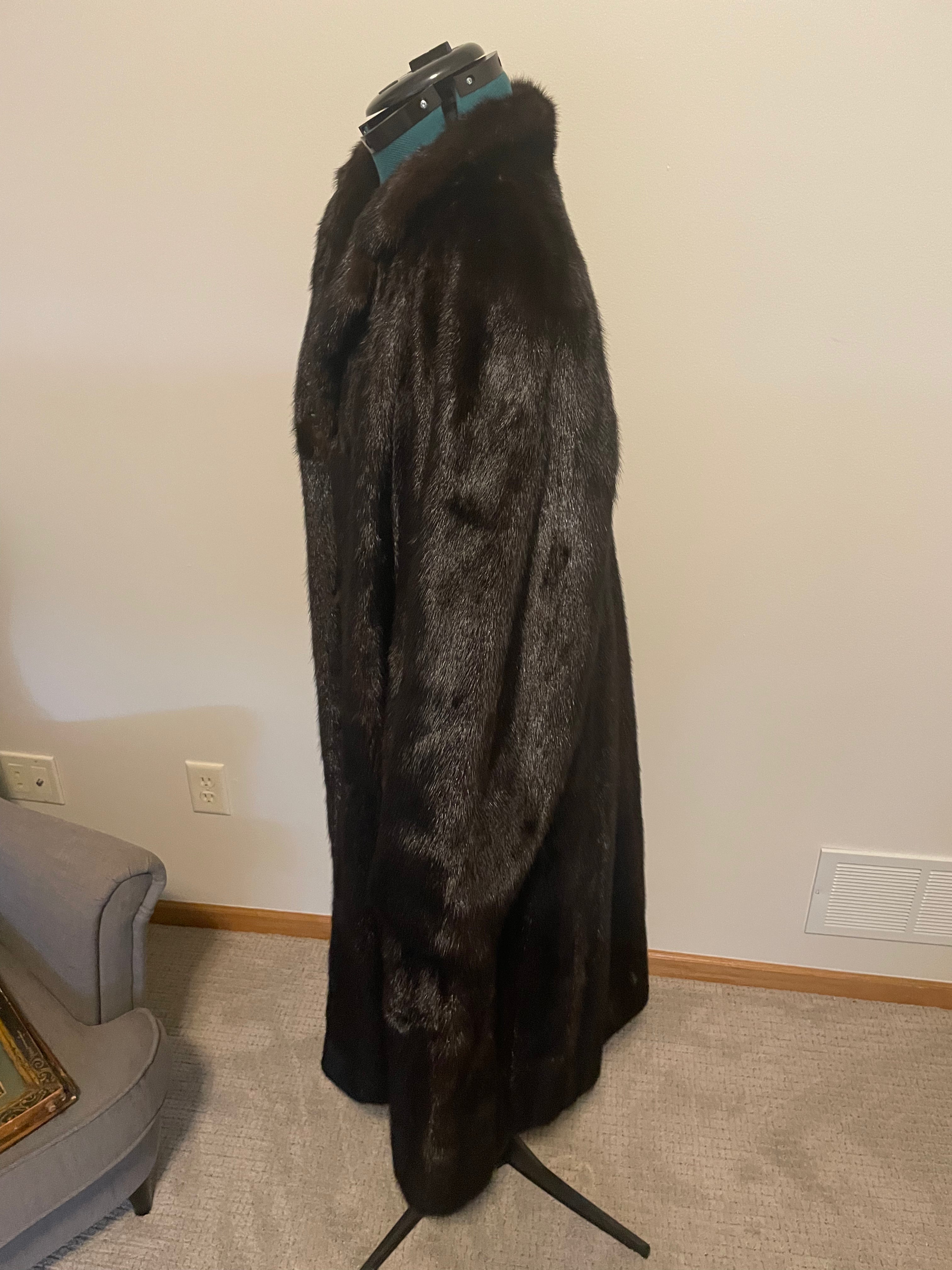 Vintage Mahogany Mink Fur Coat Size Medium