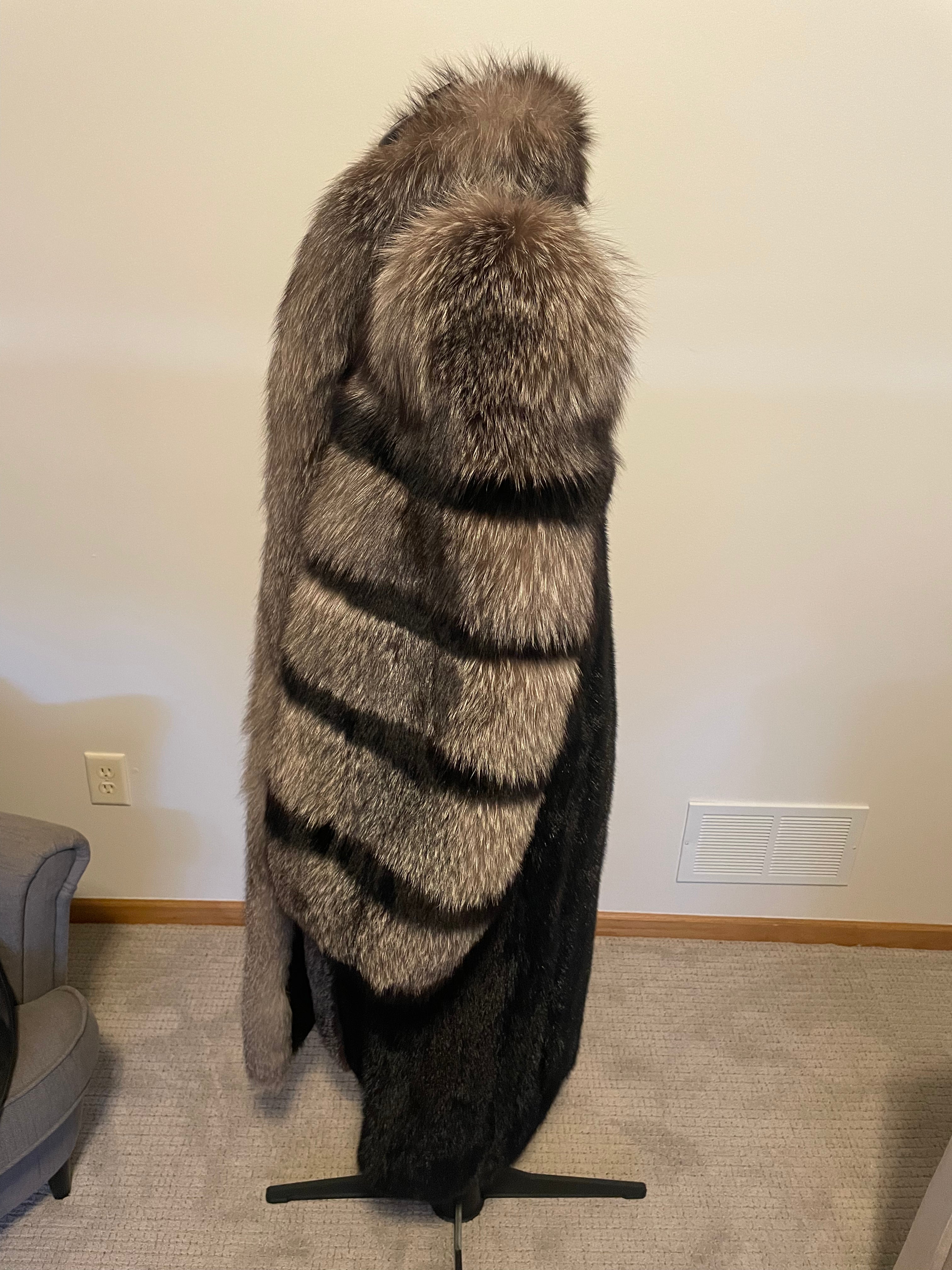 Luxury Black Mink Coat with Indigo Fox Sleeves & Shawl Collar – Women’s Medium