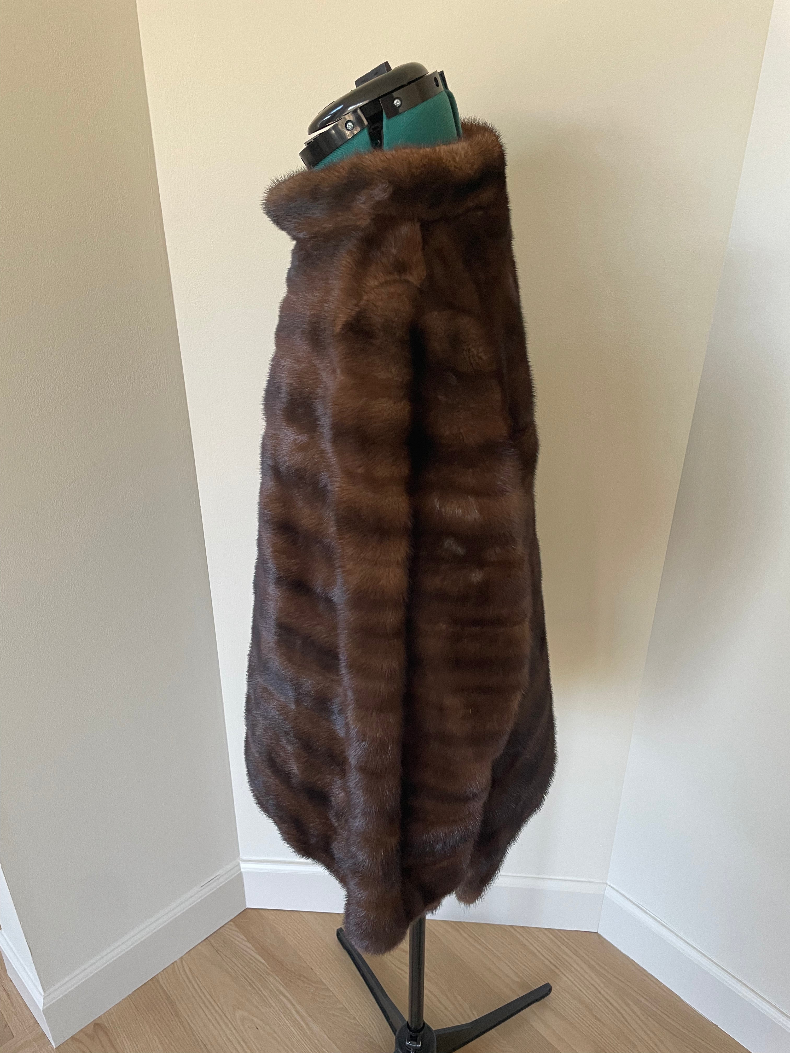 Vintage Mink Pullover Jacket – Anne Dee Goldin New York Size Med/Lrg Funnel Neck