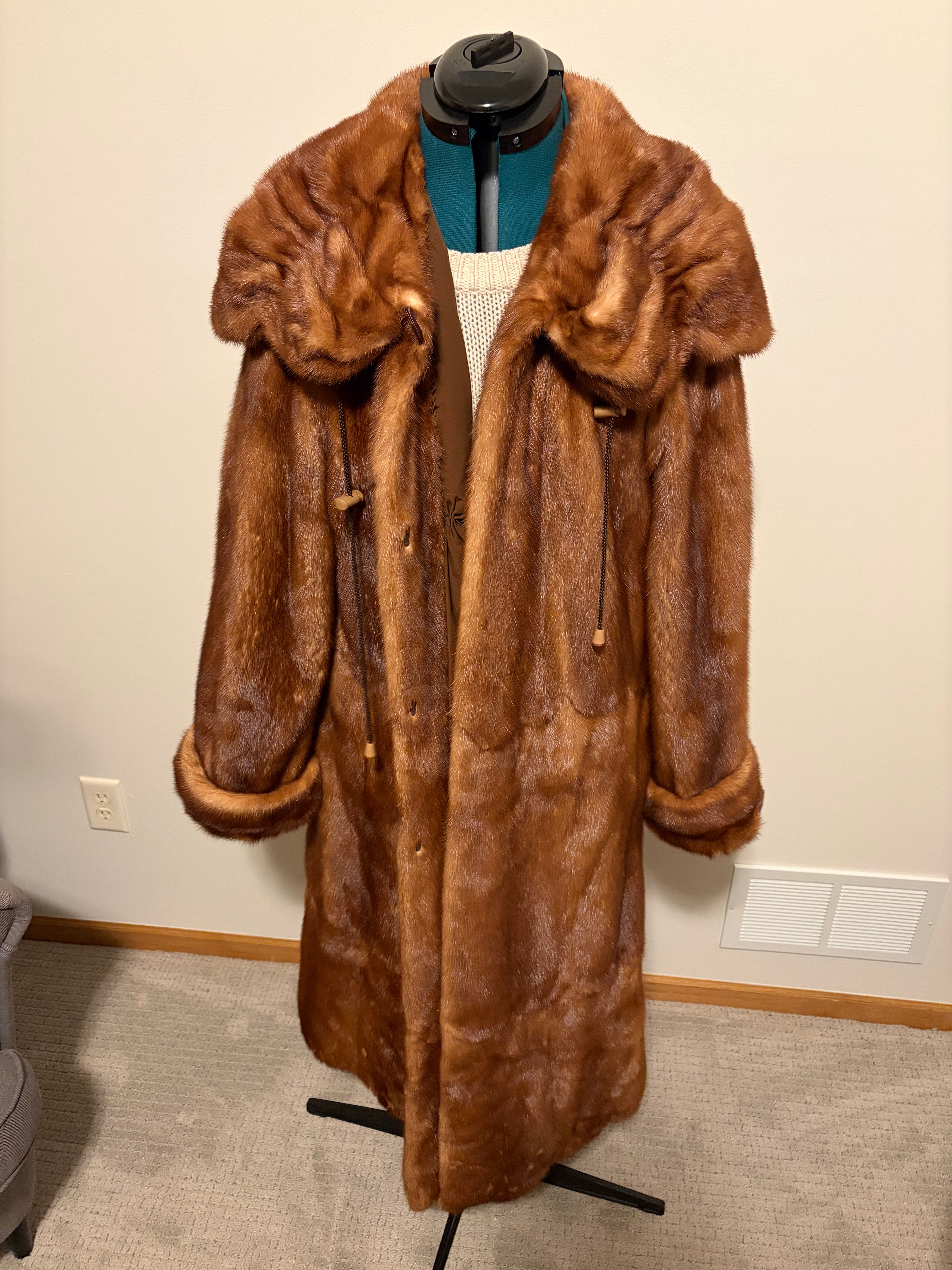 Vintage Whiskey Mink Fur Coat – Full Length Ranch Mink Shawl Collar – Women’s Large