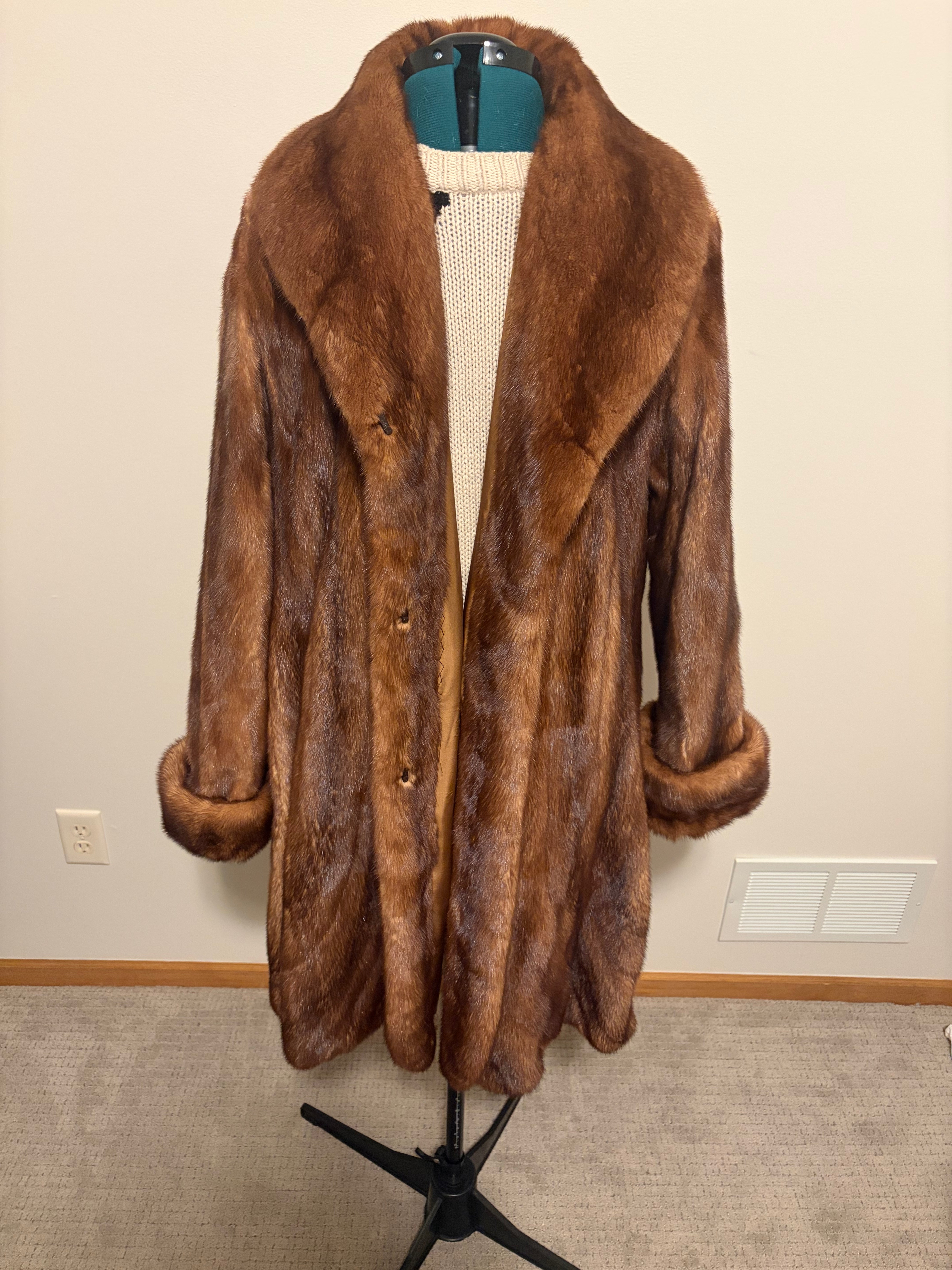 Vintage Autumn Haze Mink Fur Coat | Full Sweep Shawl Collar | Women’s Large