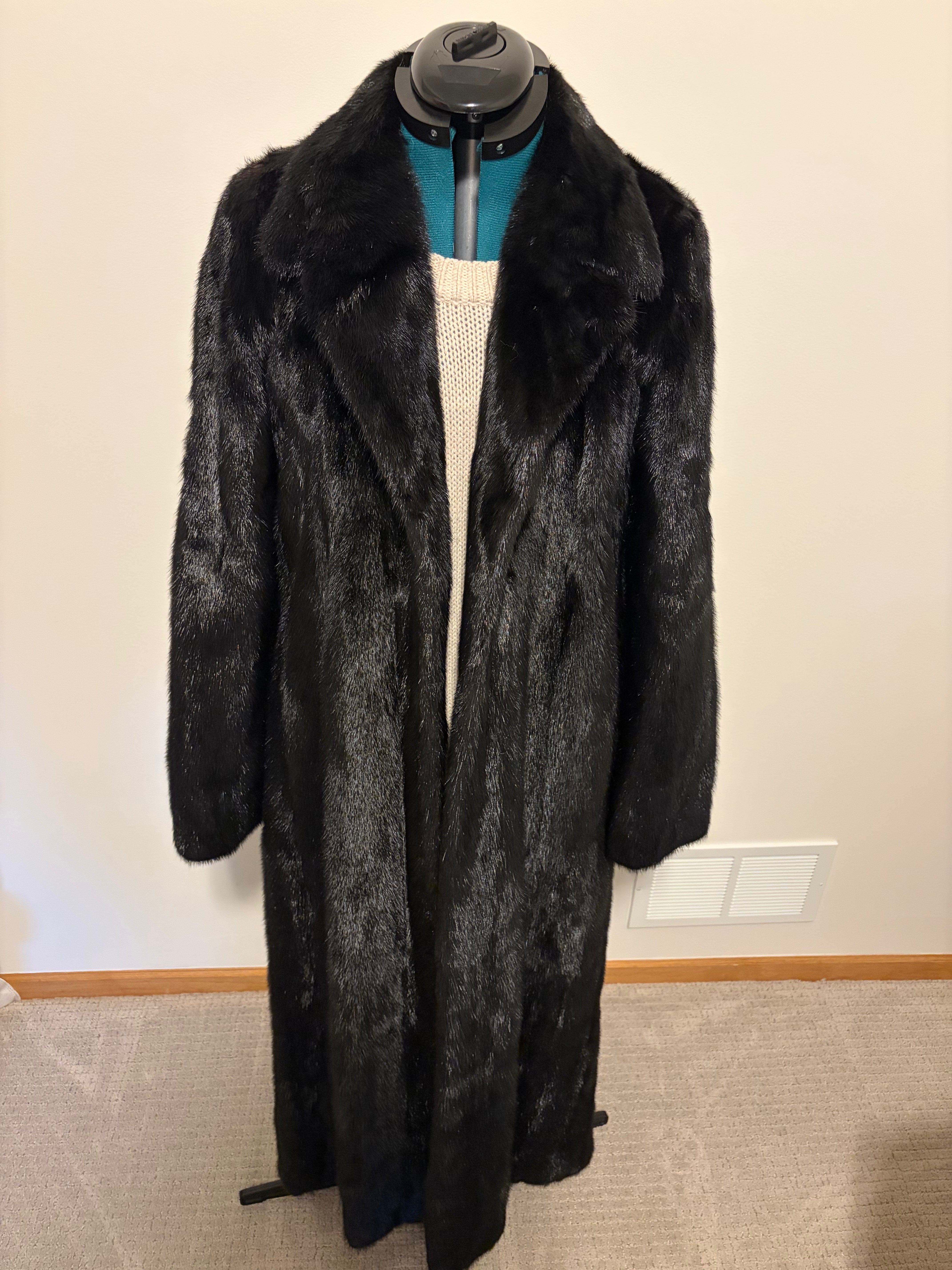 Vintage Black Ranch Mink Fur Coat | Full Length | Women’s Small Extra Long