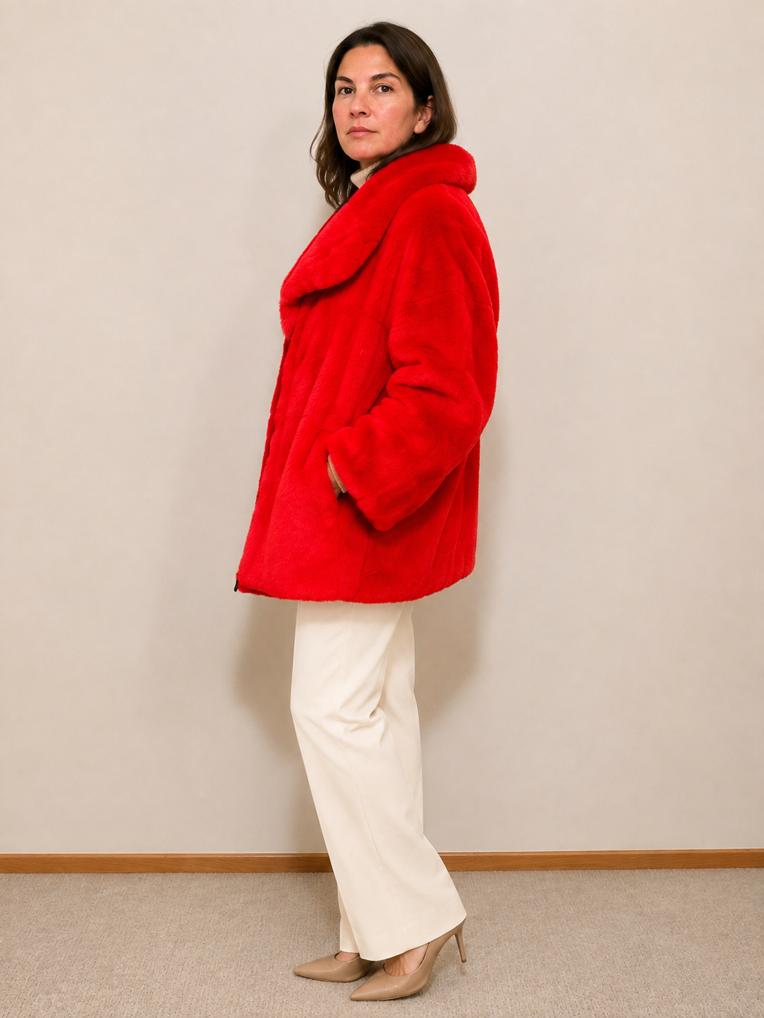 Vintage Vibrant Red Rex Rabbit Fur Jacket – Diagonal Zip & Statement Collar – Size Large