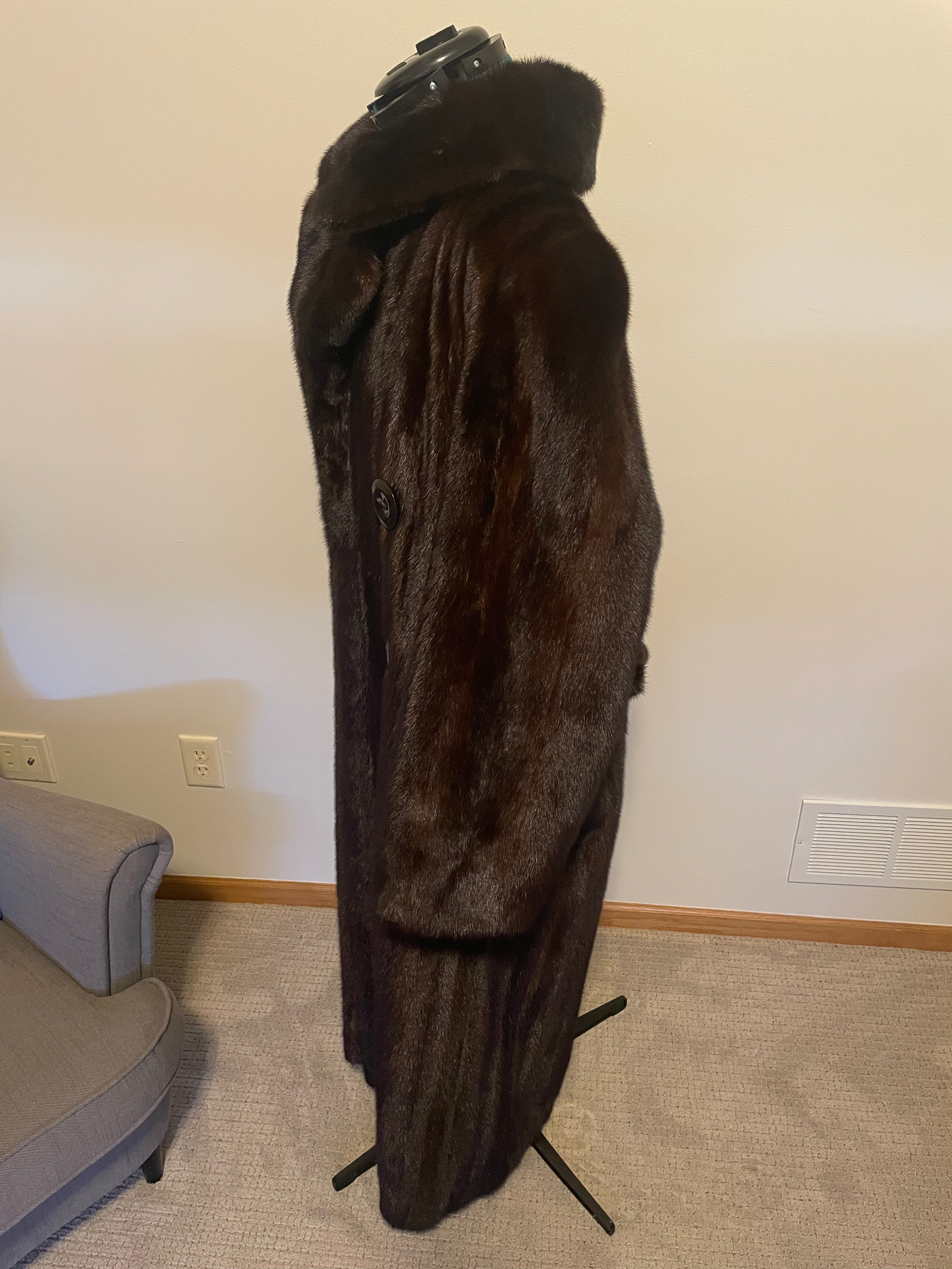 Vintage Men’s Ranch Mink Coat – Let-Out Pelts – Full Length 54” Size Large to XL