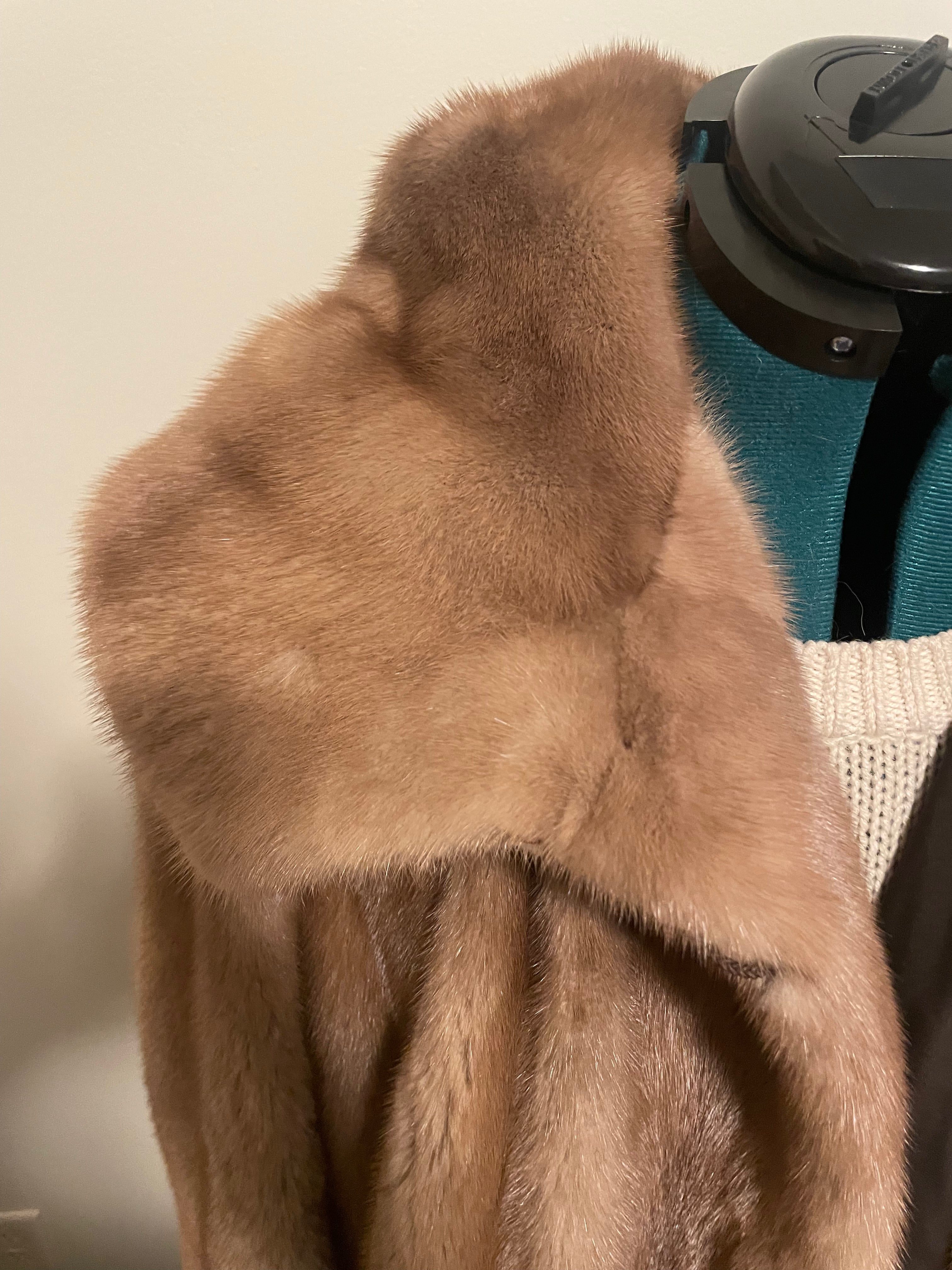 Like New Greek Mink Fur Coat with Double-Sided Hood – Size EU 52 (US 14 / XL to XXL)